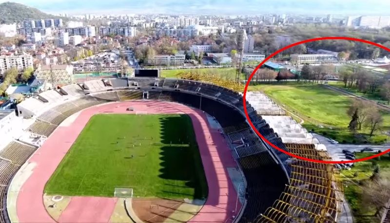 Правят лекоатлетически стадион с 1500 места край Гребната след обрата за ст. 