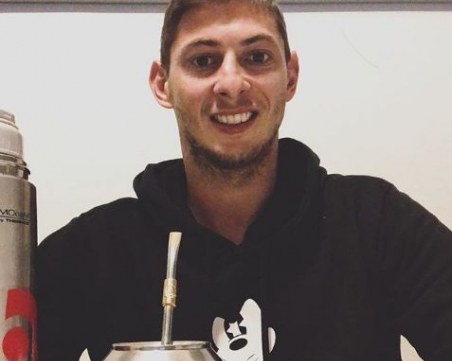 Футболистът от изчезналия самолет писал на приятелите си: Страх ме е