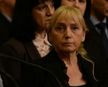 Гешев: Заедно с Йончева е задържан мъж от обкръжението на Цветан Василев