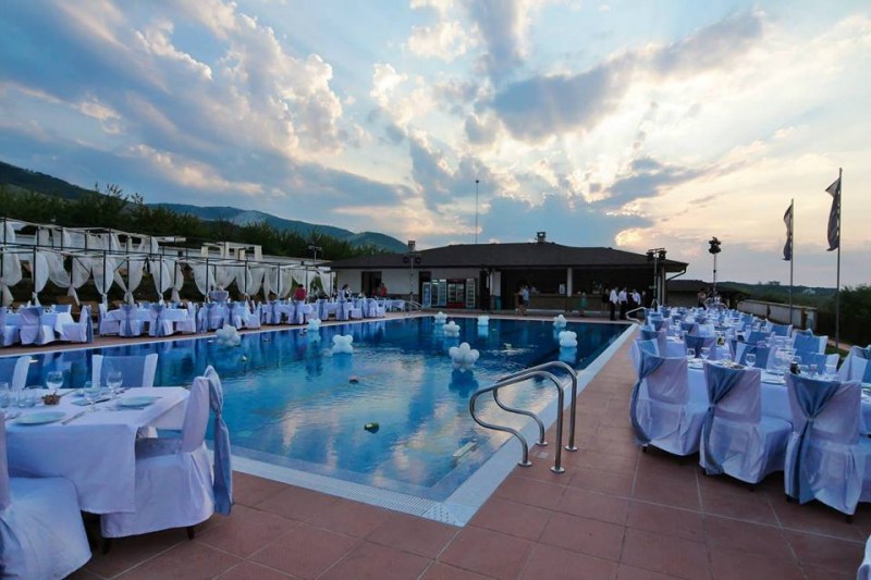 Дългове повлякоха два хотела край Пловдив! Продават на търг “Беркут“ със стартова цена от 5 милиона