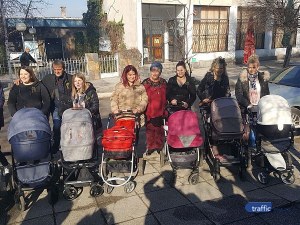 Бейби бум в пловдивско село! 25 бебета проплакаха за година СНИМКИ