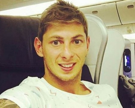 Прекратиха издирването на футболиста Емилиано Сала