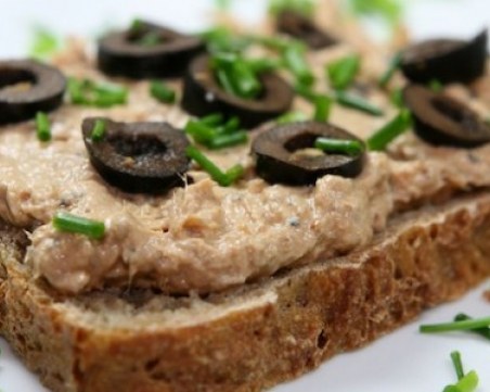 Развенчани митове: Храните, обявени за вредни, а всъщност не са