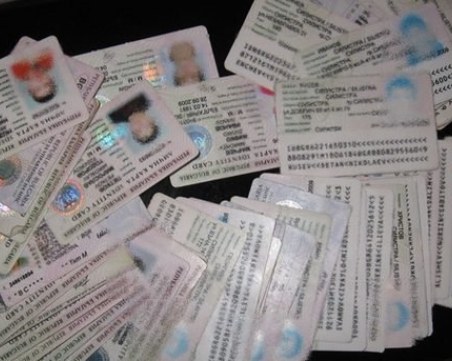 Удължават валидността на шофьорските книжки за хората с увреждания