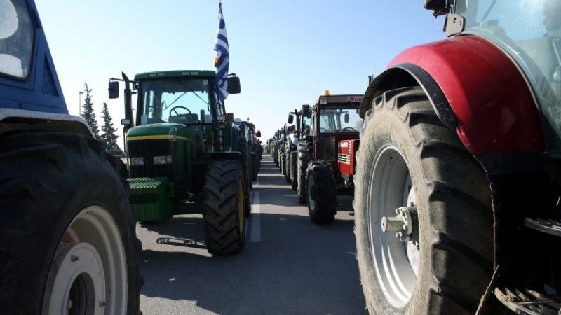 Гръцки фермери блокират българската граница