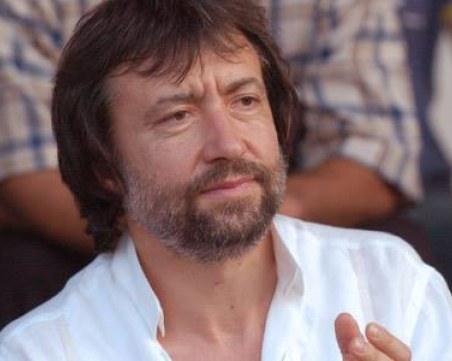 Банев смени килията заради погребението на баща му