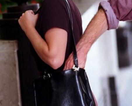 Спипаха двама 18-годишни асеновградчани след поредната им кражба