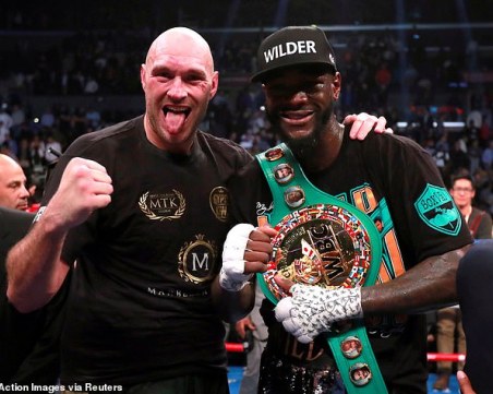 Еди Хърн отправил смехотворна оферта към Тайсън Фюри за мач с Джошуа