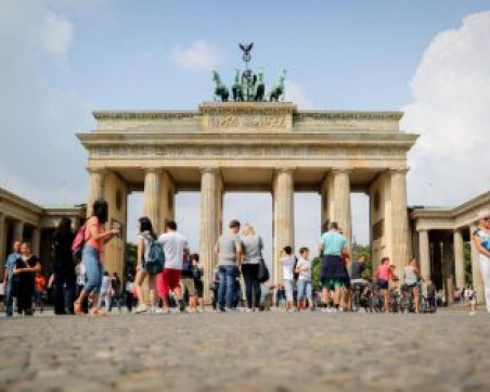 Обявиха 8 март за празничен почивен ден! Но не у нас - в Берлин