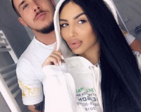 Плеймейтката Анджелина показа новото си гадже СНИМКИ