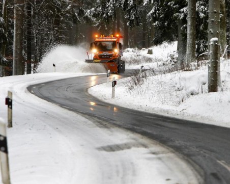 Предупреждават за опасно време в голяма част от Европа