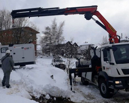 Десетки населени места в Родопите остават без ток