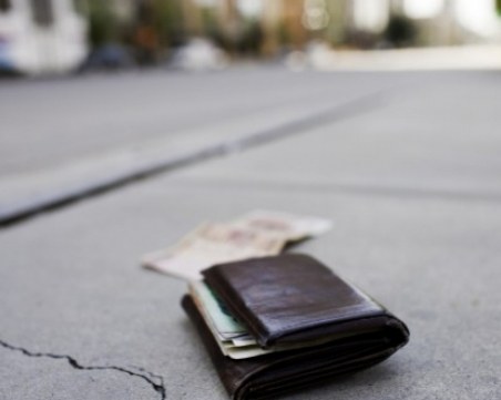 Пловдивчанка откри портмонето и документите на Мариана Пейкова, познавате ли я