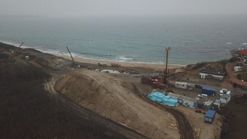 ДНСК с обстойни проверки заради строежите по бреговете на Арапя, Градина и Смокиня