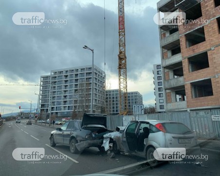 Форд помля мерцедес в столичния квартал “Дружба 2“