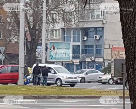 Катастрофа на кръговото кръстовище на Панаира СНИМКИ