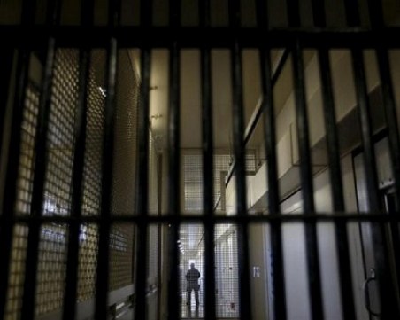 Мъж с доживотна присъда почина в затвора в Пловдив