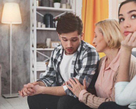 Мъжете от тези зодии са мамини синчета