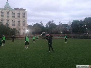 Локо играе първа контрола в Турция днес
