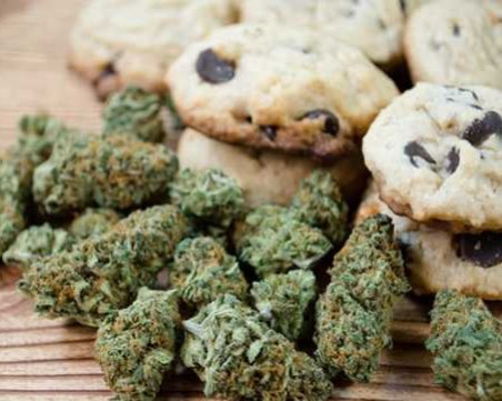 Лекар предписа курабийка с канабис на 4-годишно момче