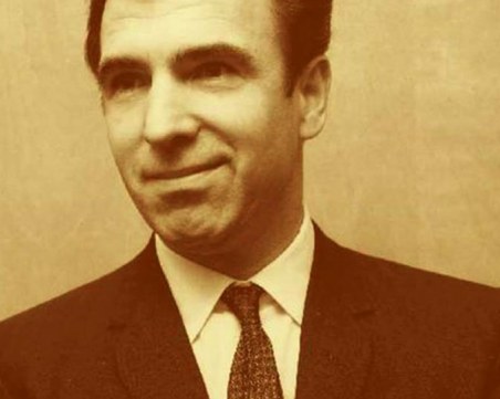 Нийл Армстронг към българин: Моля те, нека се върнем успешно от Луната