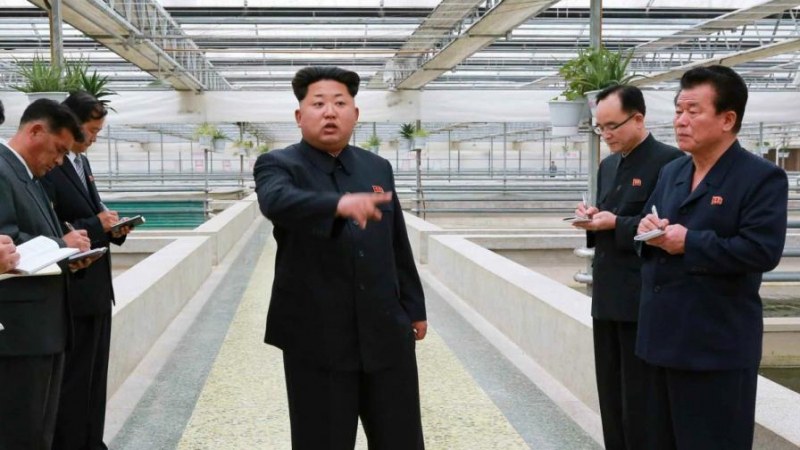 Ким Чен-ун бори кризата в Северна Корея с човешки екскременти
