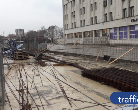 Искаме от държавата 600 хил. лева, за да платим частния терен на пл. 