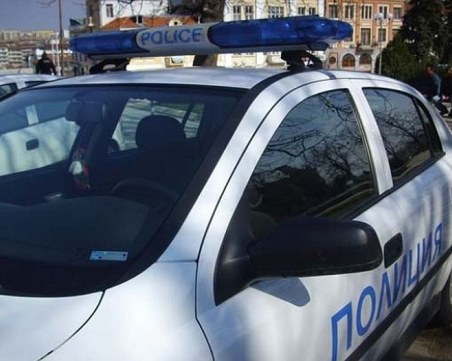 Карловец отправи закани за убийство към млада жена