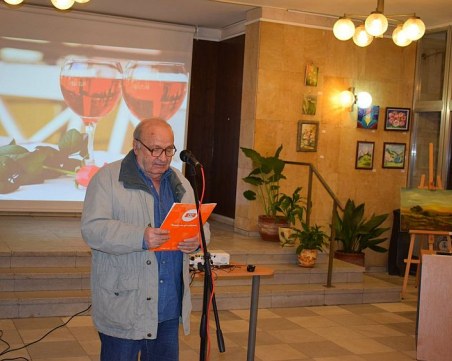 Петър Анастасов определи призьорите в поетичния конкурс 