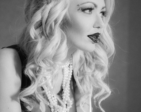 Певицата Адриана за участието си в порнофилм: Беше лъжа, трябваше ми реклама