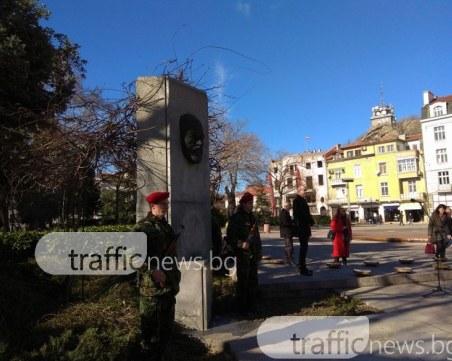 Пловдивчани отбелязват днес 165-годишнината от рождението на Стефан Стамболов