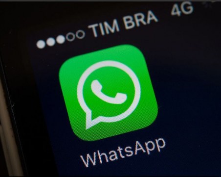 И WhatsApp в издънка! Пропуск в програмата може да ви изиграе лоша шега