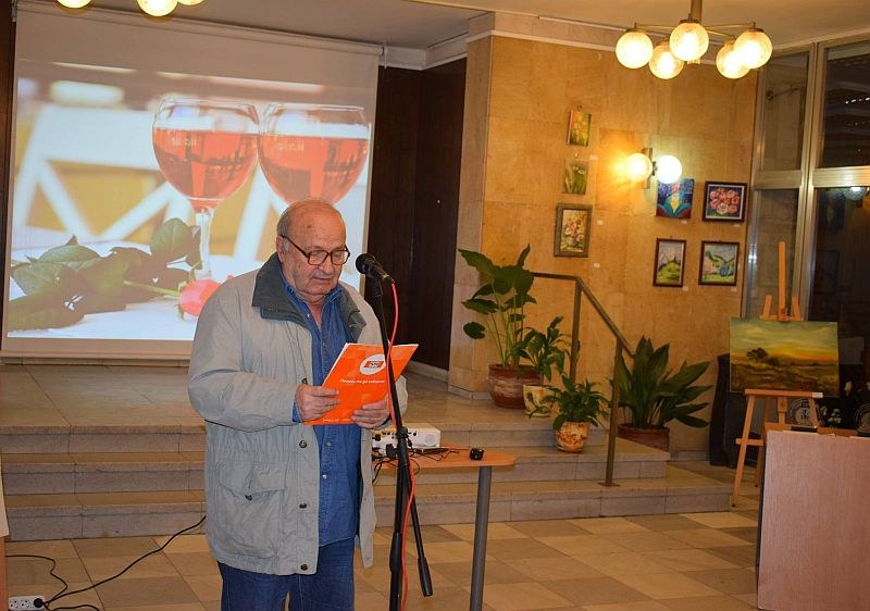 Петър Анастасов определи призьорите в поетичния конкурс 