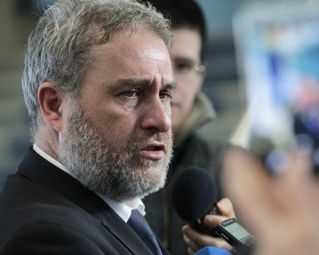 Банов: Изнудван съм от схемаджии от малка организирана престъпна група