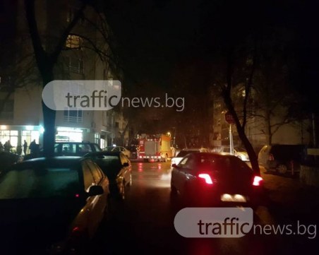 Пожар в Кючука! Гори заведение, на мястото има линейки, 2 пожарни и полиция СНИМКИ