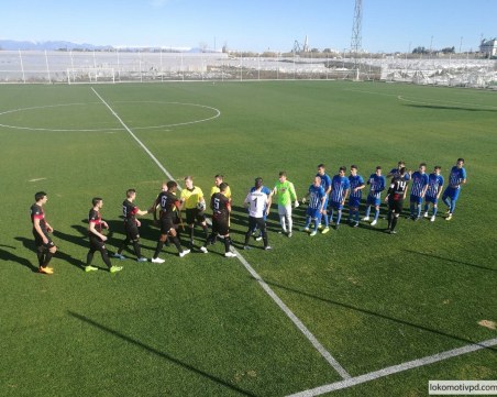 Локо напълни мрежата на македонци в контрола