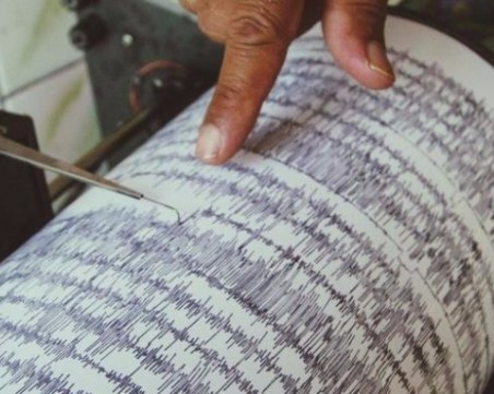 Трус с магнитуд 4,5 по Рихтер в Турция