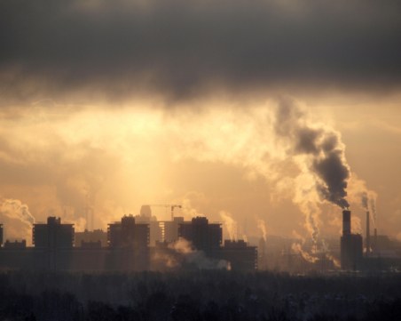 Въздухът в Скопие е отровен, болниците са претъпкани