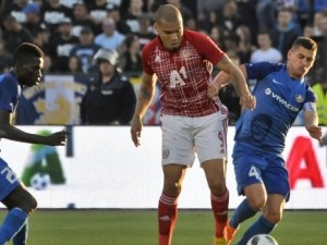 Промениха часа на дербито Левски - ЦСКА - ще се играе по обед
