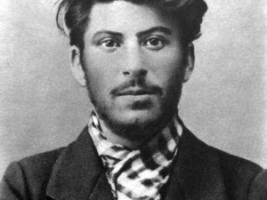 Регистрираха Сталин в Тиндър