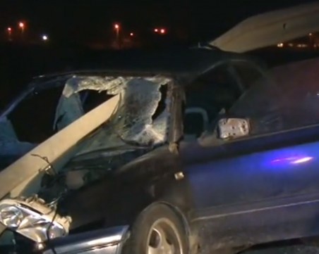 Тежка катастрофа: Мъж е в болница с опасност за живота след сблъсък между Казанлък и Стара Загора