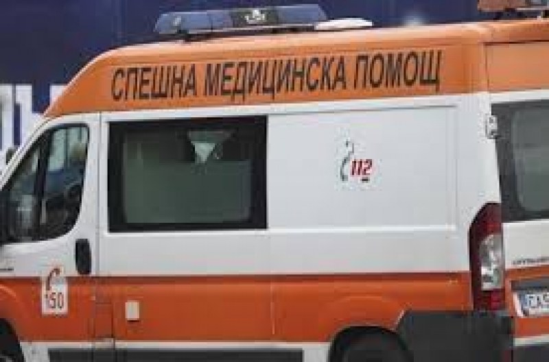 Трагедия! 2-годишно дете полетя от третия етаж на болница във Варна