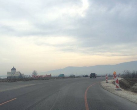 Довършват пътя Пловдив – Асеновград с локалите, кръговото на две нива отпада засега СНИМКИ