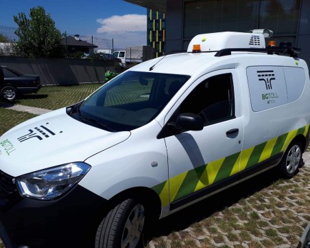 Mister, mister… Here! Тол инспекторите – със средно и пожелателен английски