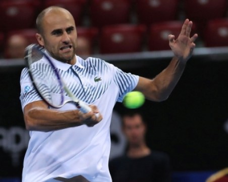 Румънец изхвърли Вавринка в София, Мико на корта утре вечер