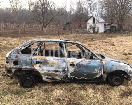 Убийство в местността Лиляшка могила! Труп на мъж е открит в изгорял автомобил
