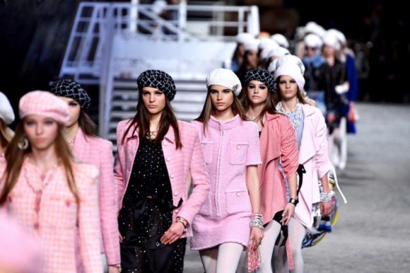 Chanel, Dior, Elie Saab и Valentino смаяха със своите колекции висша мода