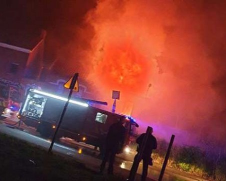 Огнен ад в Париж! Жертви след пожар в сграда