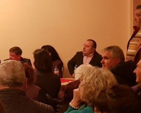 Областният координатор на ГЕРБ Георги Мараджиев събра ръководството в Куклен