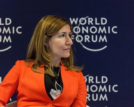 Руските туристи бягат! Ангелкова ги връща с… 